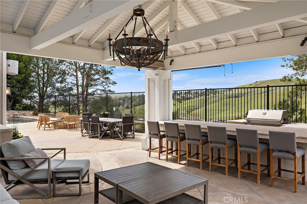 33 Christopher Street