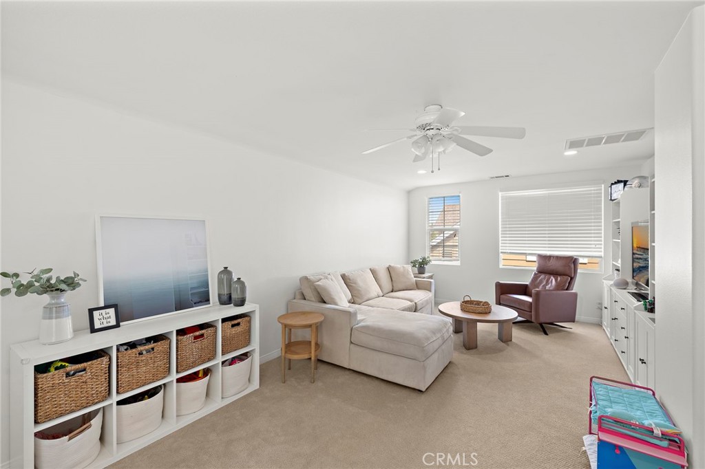 10 Sachem Way