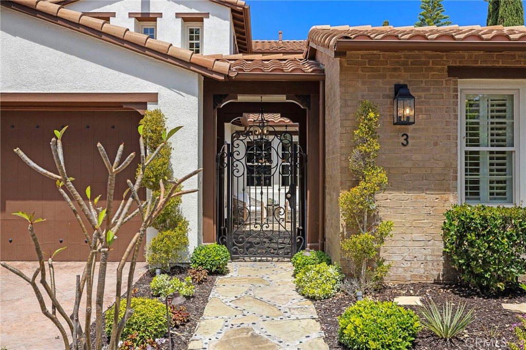 3 Kent Court