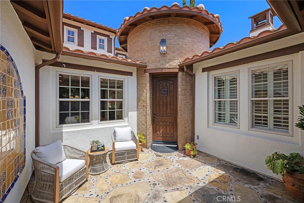 3 Kent Court