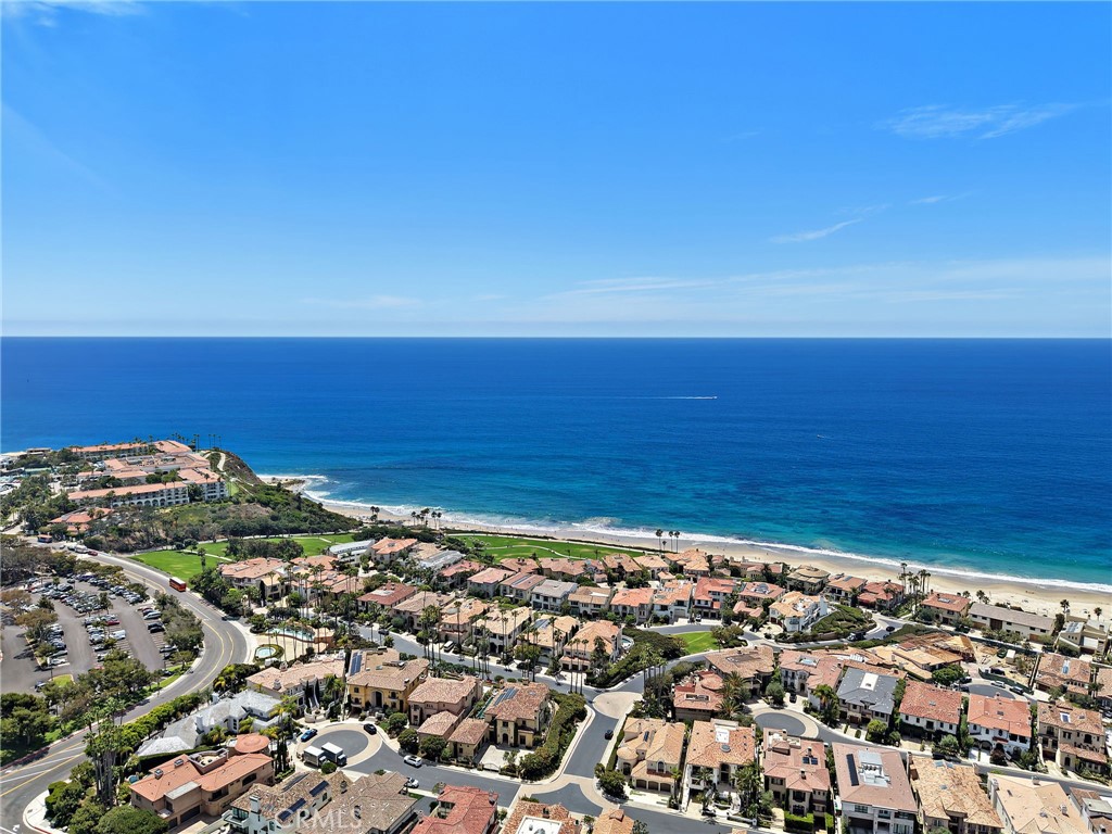 101 Ritz Cove