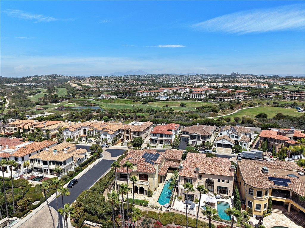 101 Ritz Cove