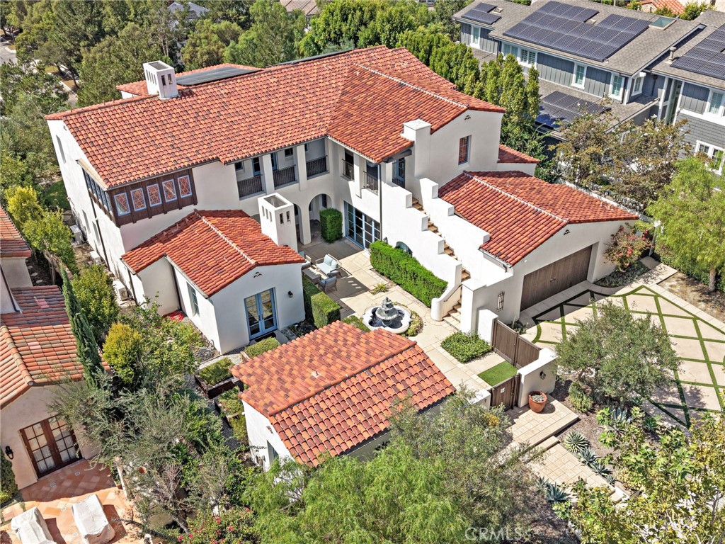 7 Fox Hole Road