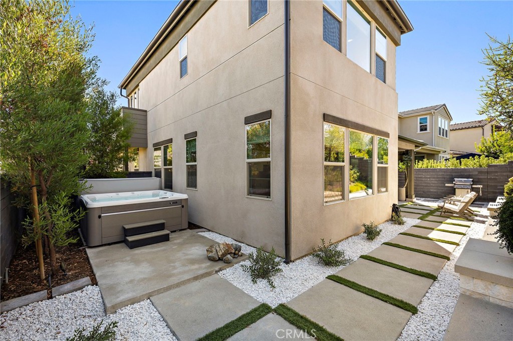 655 Leonard Drive
