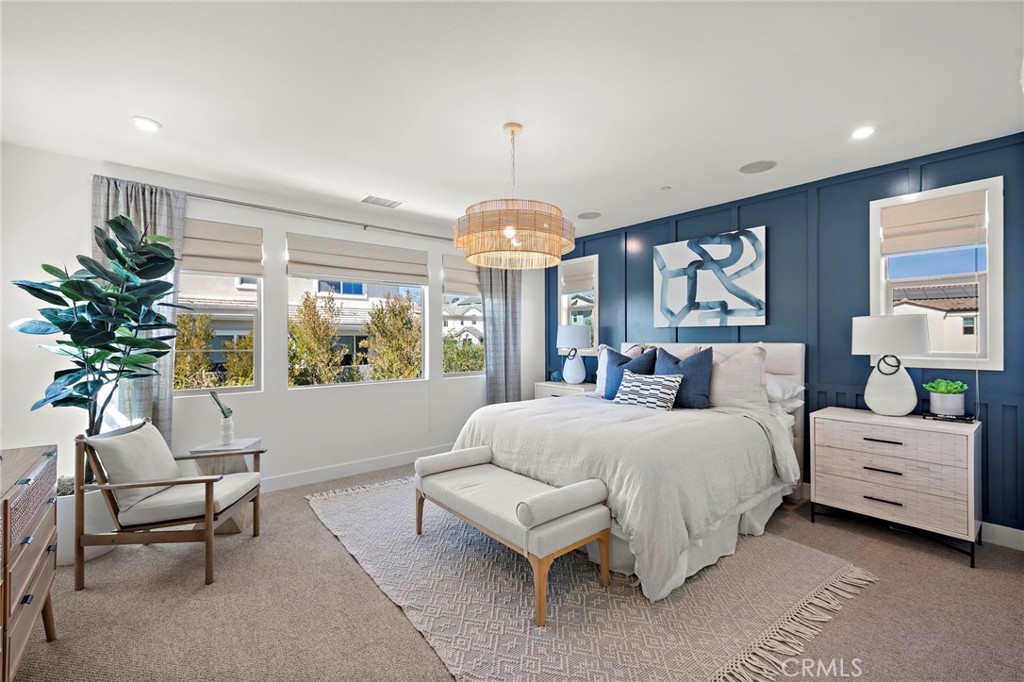655 Leonard Drive