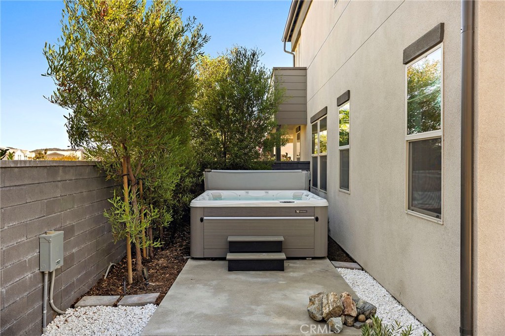 655 Leonard Drive
