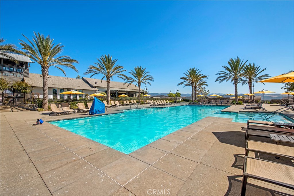655 Leonard Drive