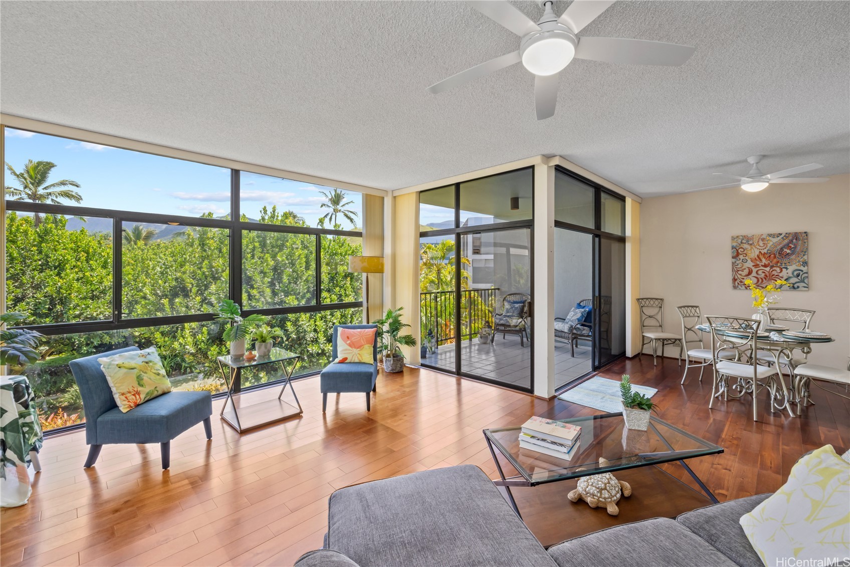 1030 Aoloa Place 305B