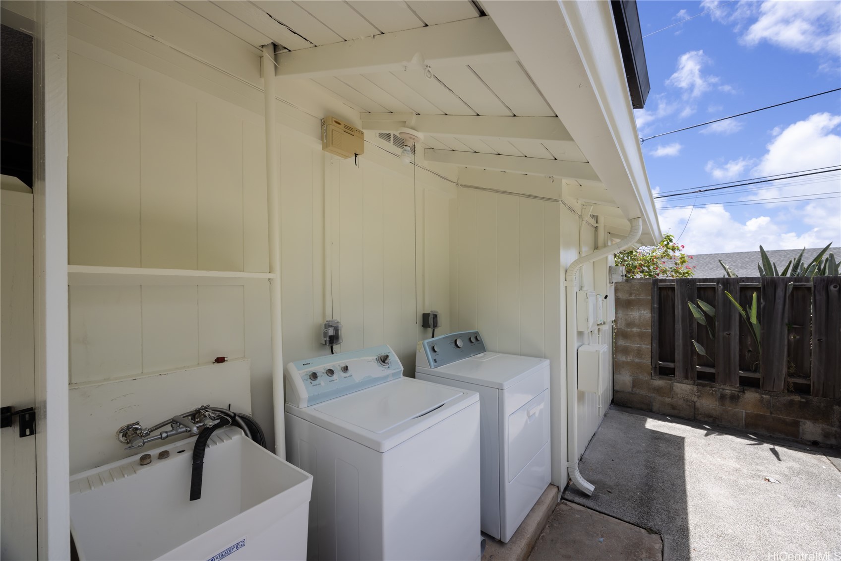 1356 Kahili Street
