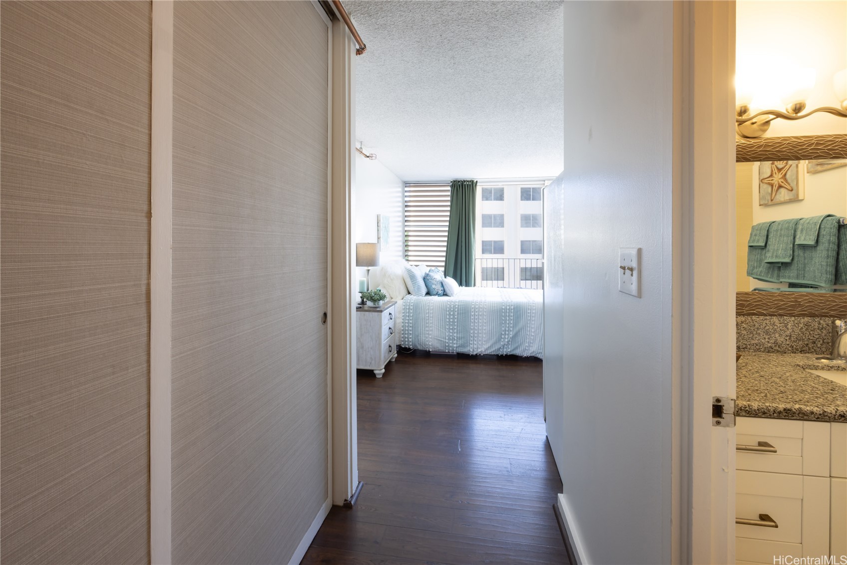 1650 Kanunu Street 415