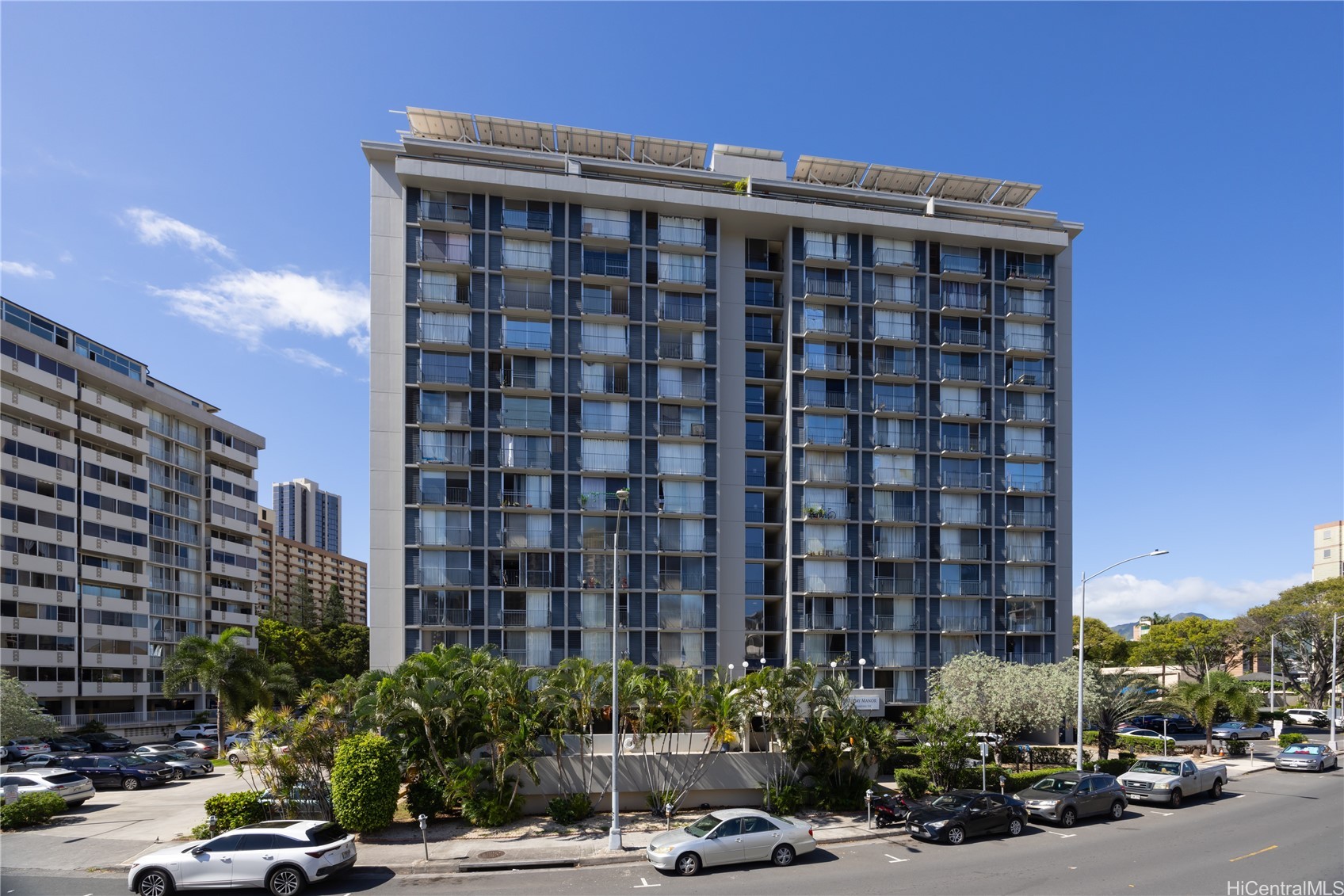 1650 Kanunu Street 415