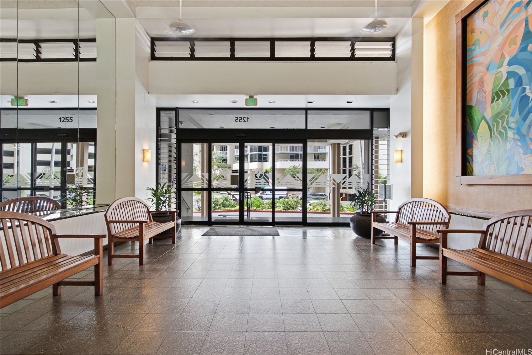 1255 Nuuanu Avenue E612