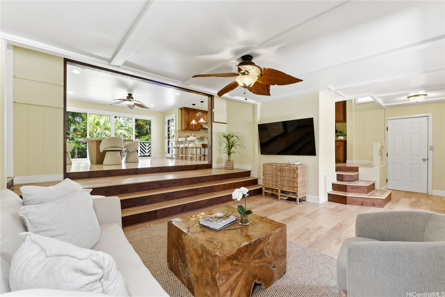 409 Wanaao Road