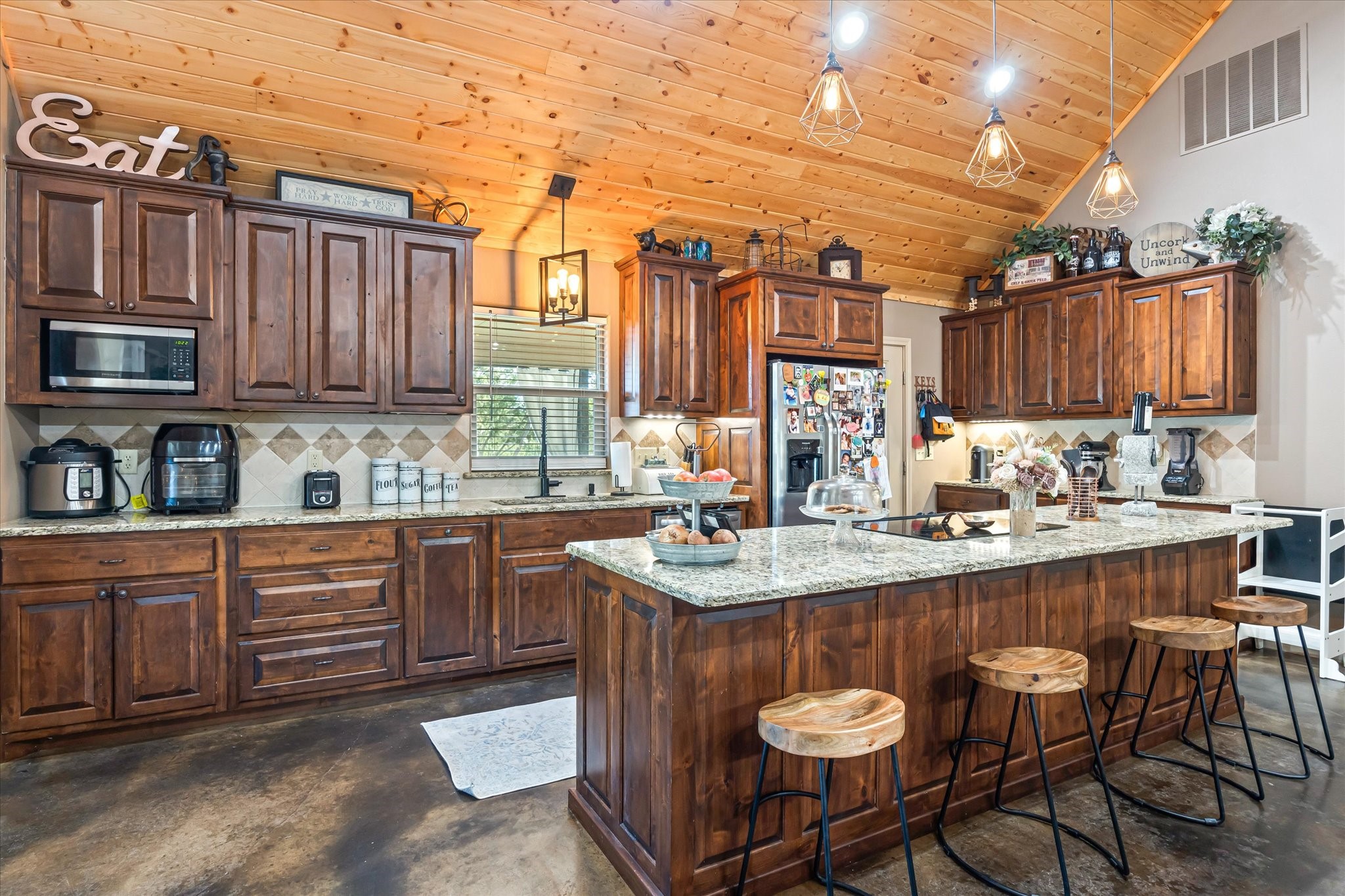 755 Anglers Ridge