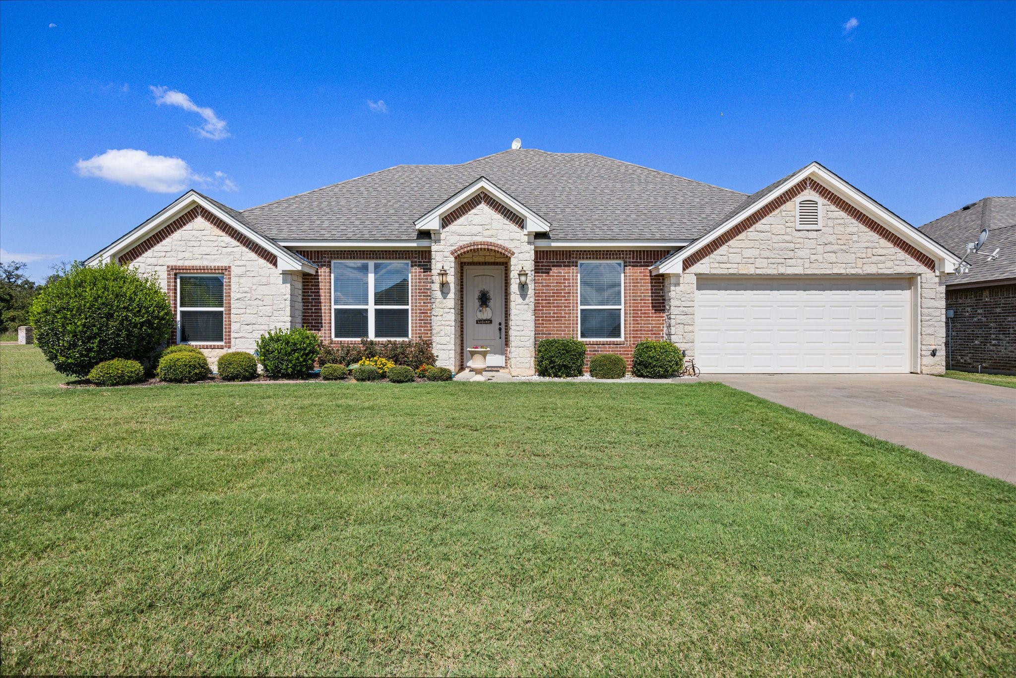 9132 Parkview Circle