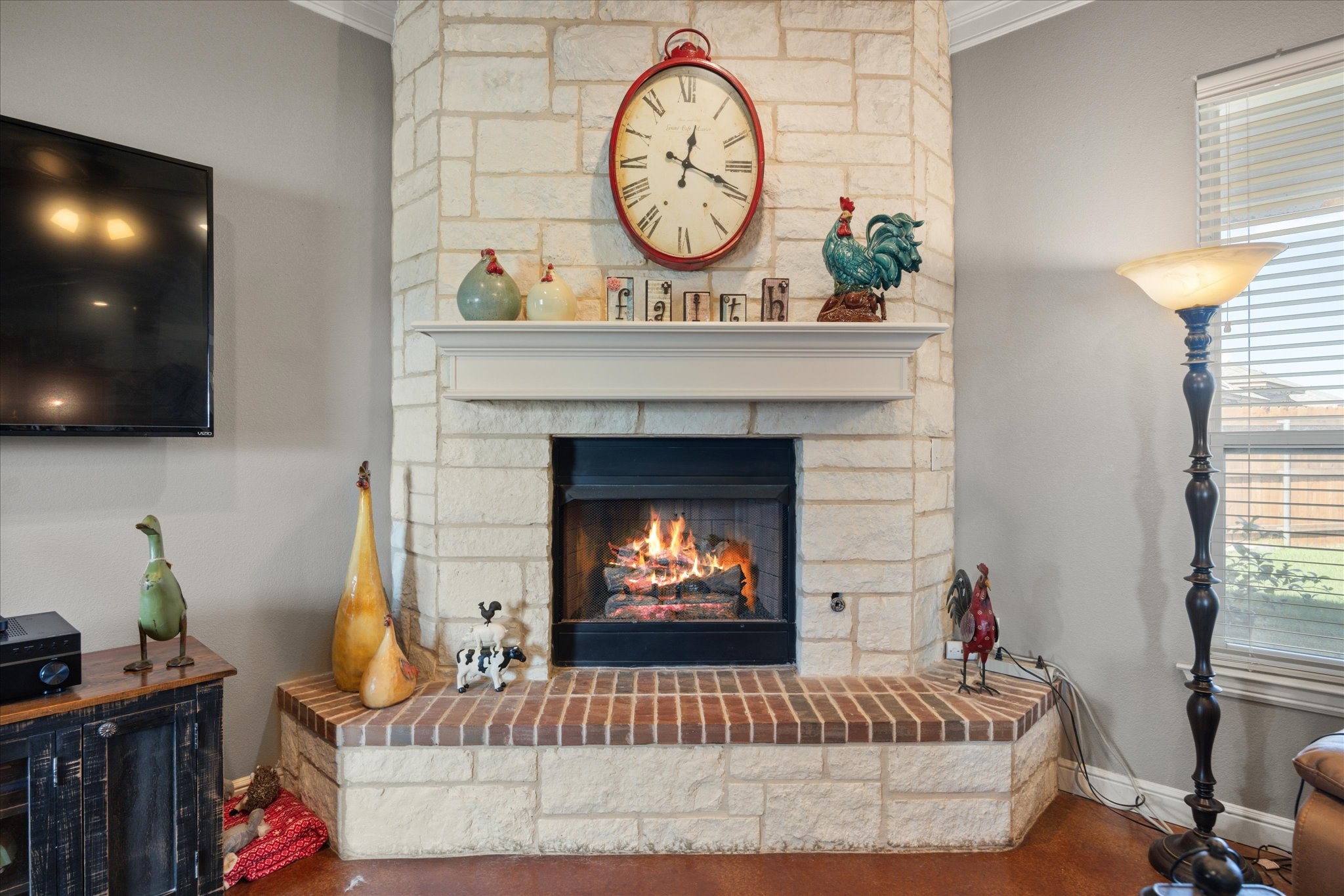9132 Parkview Circle