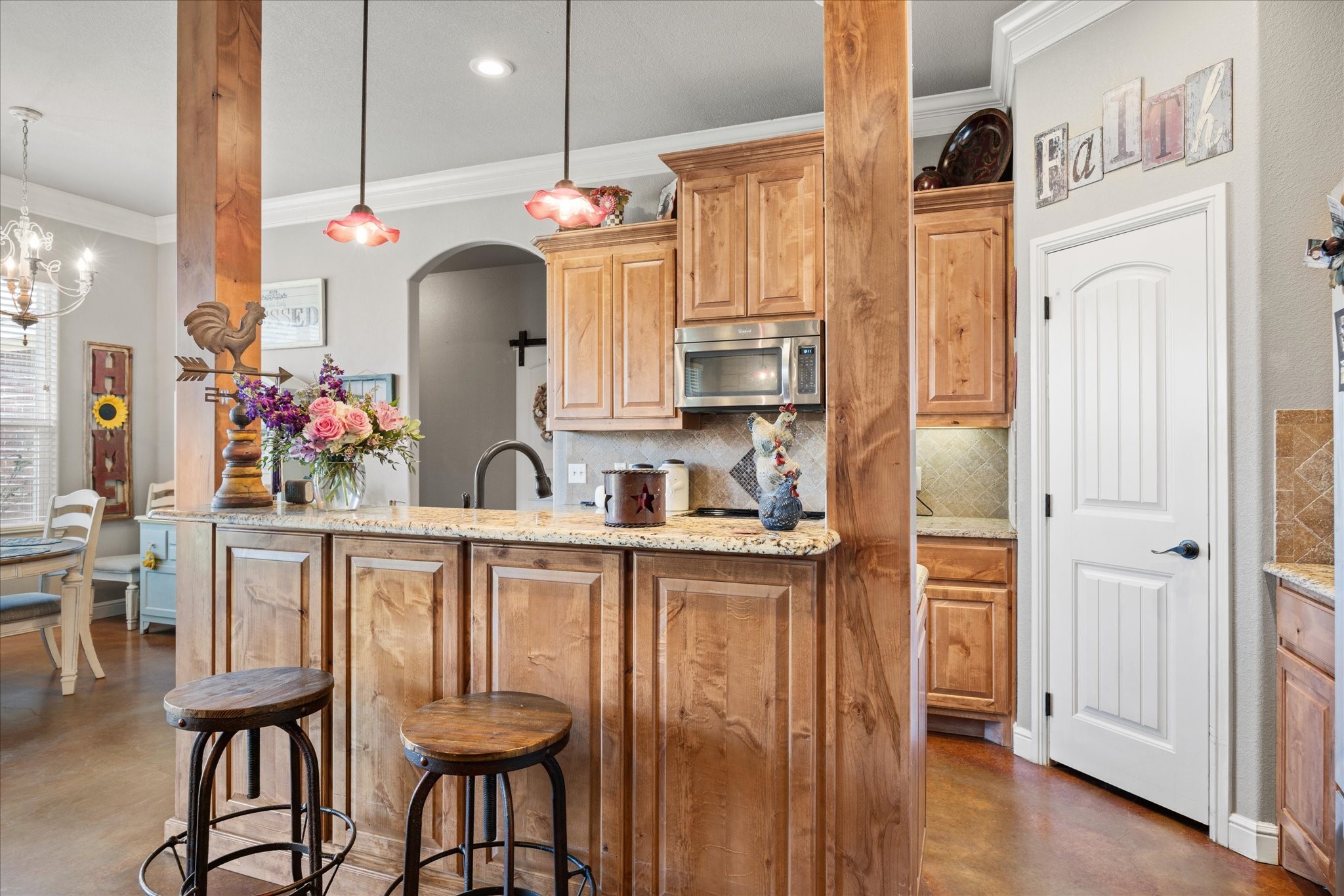 9132 Parkview Circle