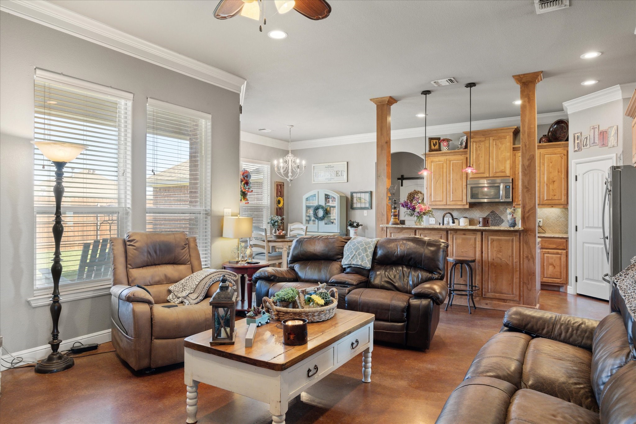9132 Parkview Circle