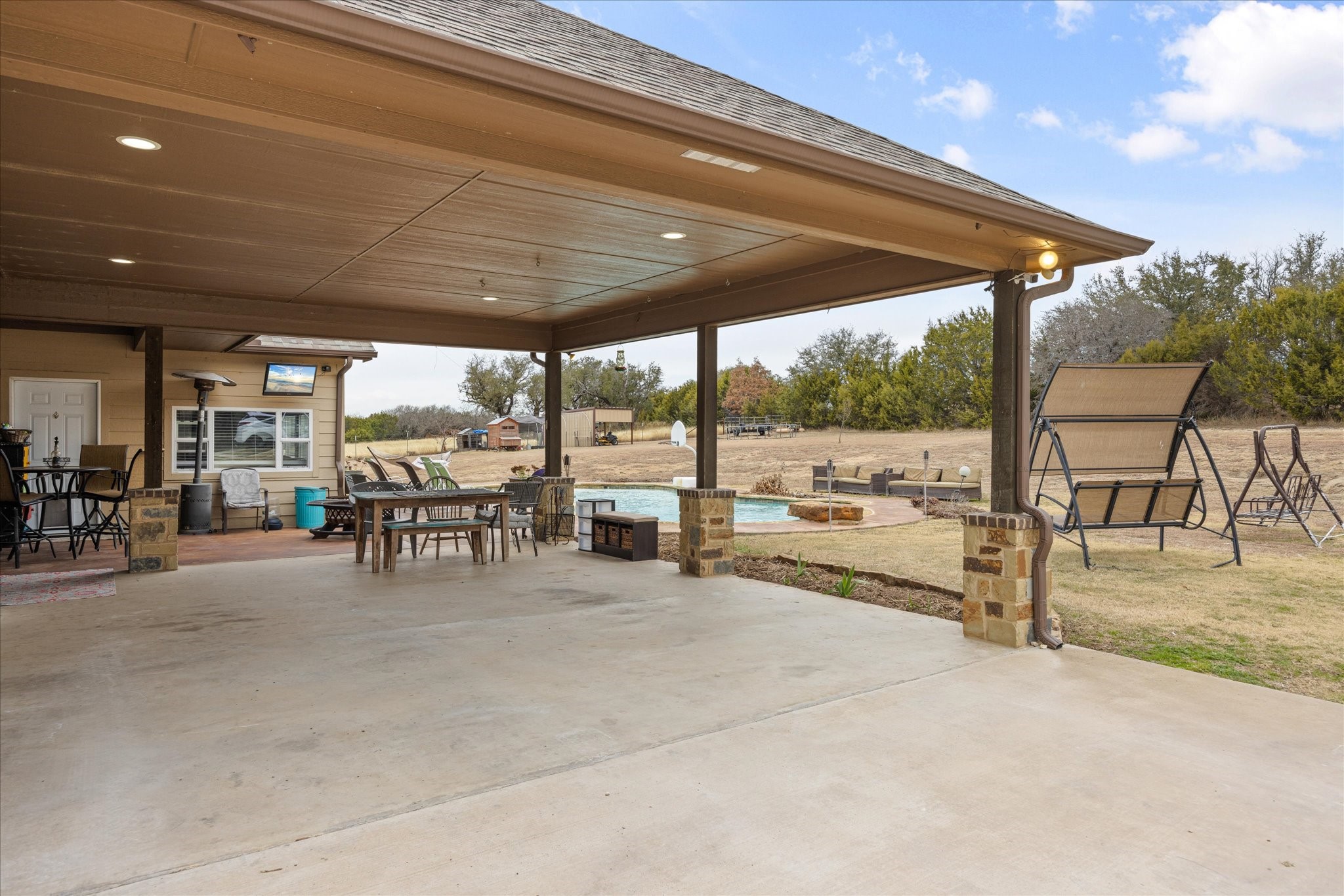 31185 US Highway 377 N