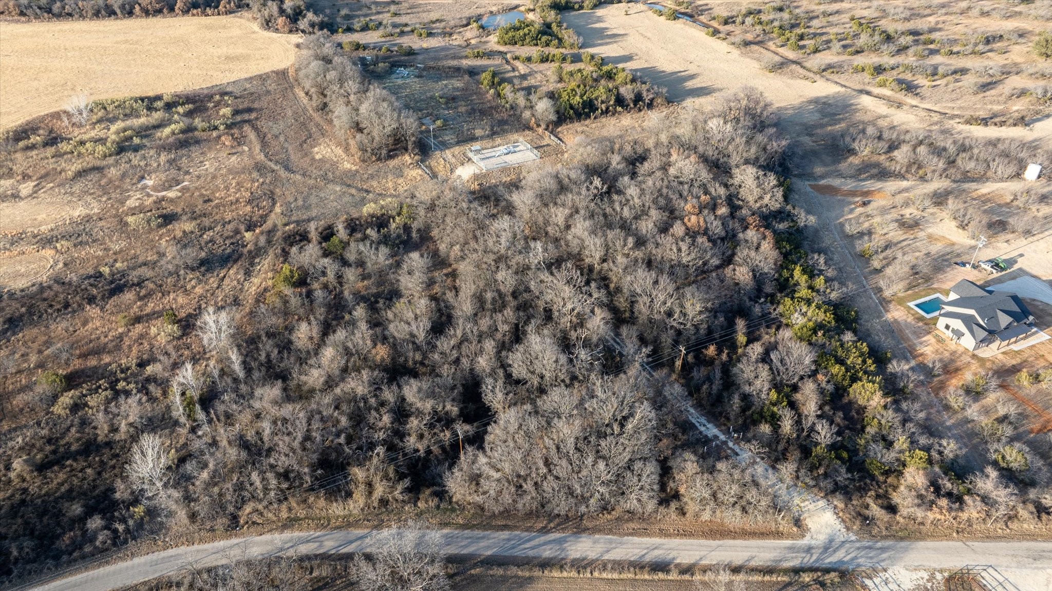 TBD HUTCHINSON 1 Road