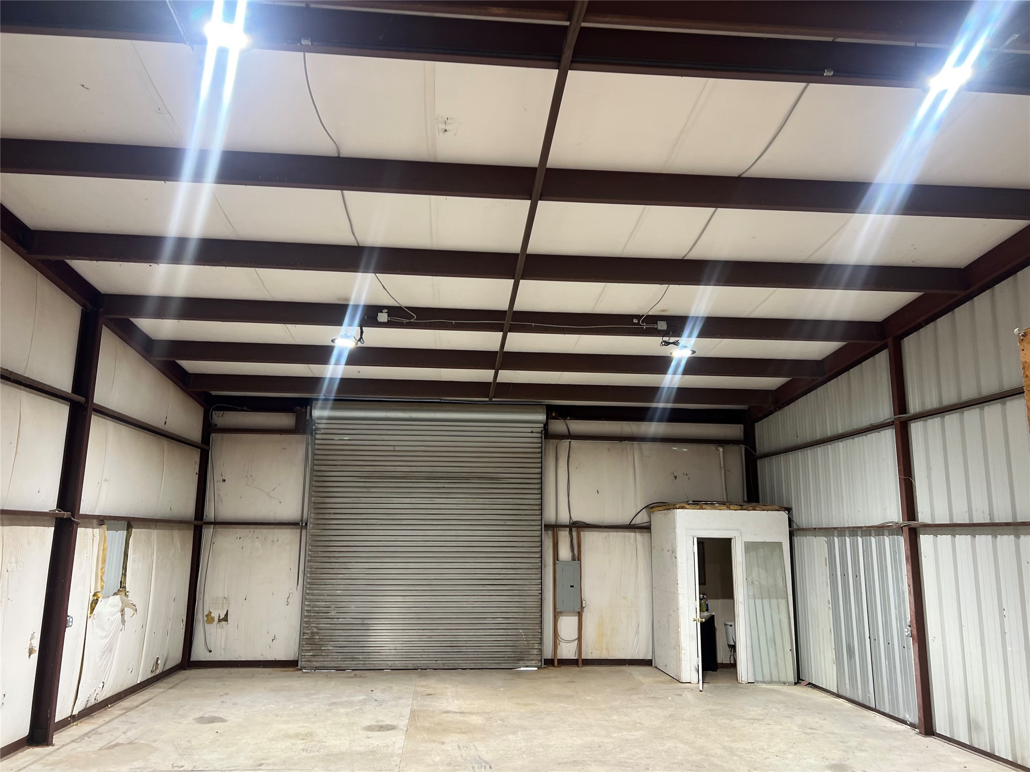 4053 Acton Highway