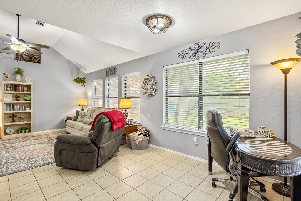 1511 Clover Lane
