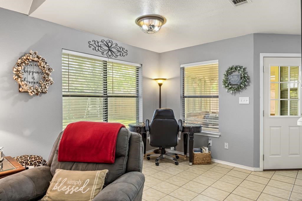 1511 Clover Lane