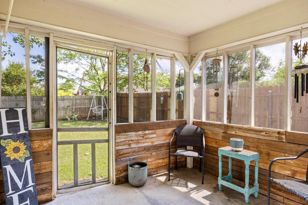 1511 Clover Lane