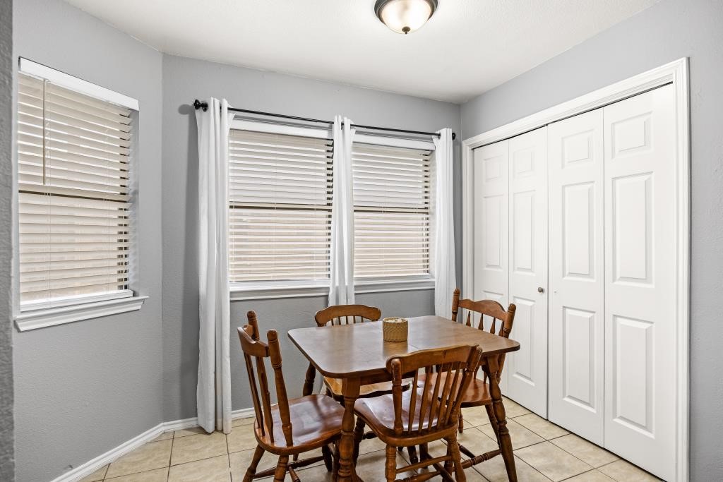 1511 Clover Lane