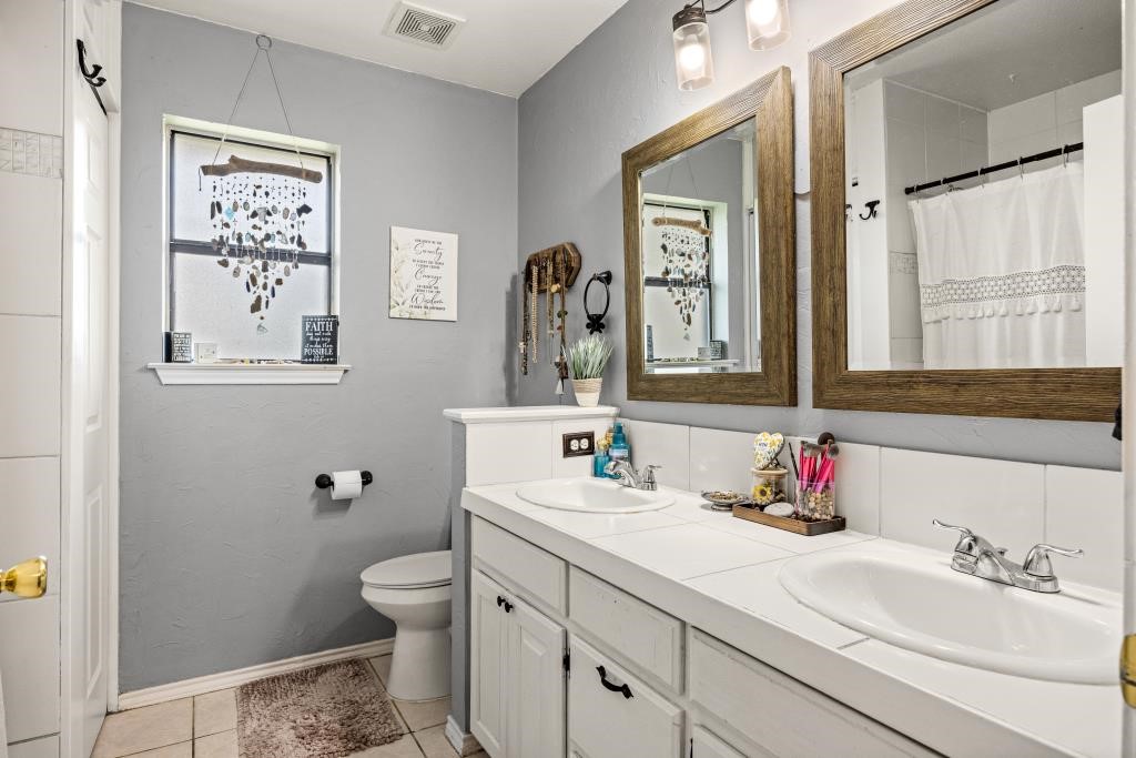 1511 Clover Lane