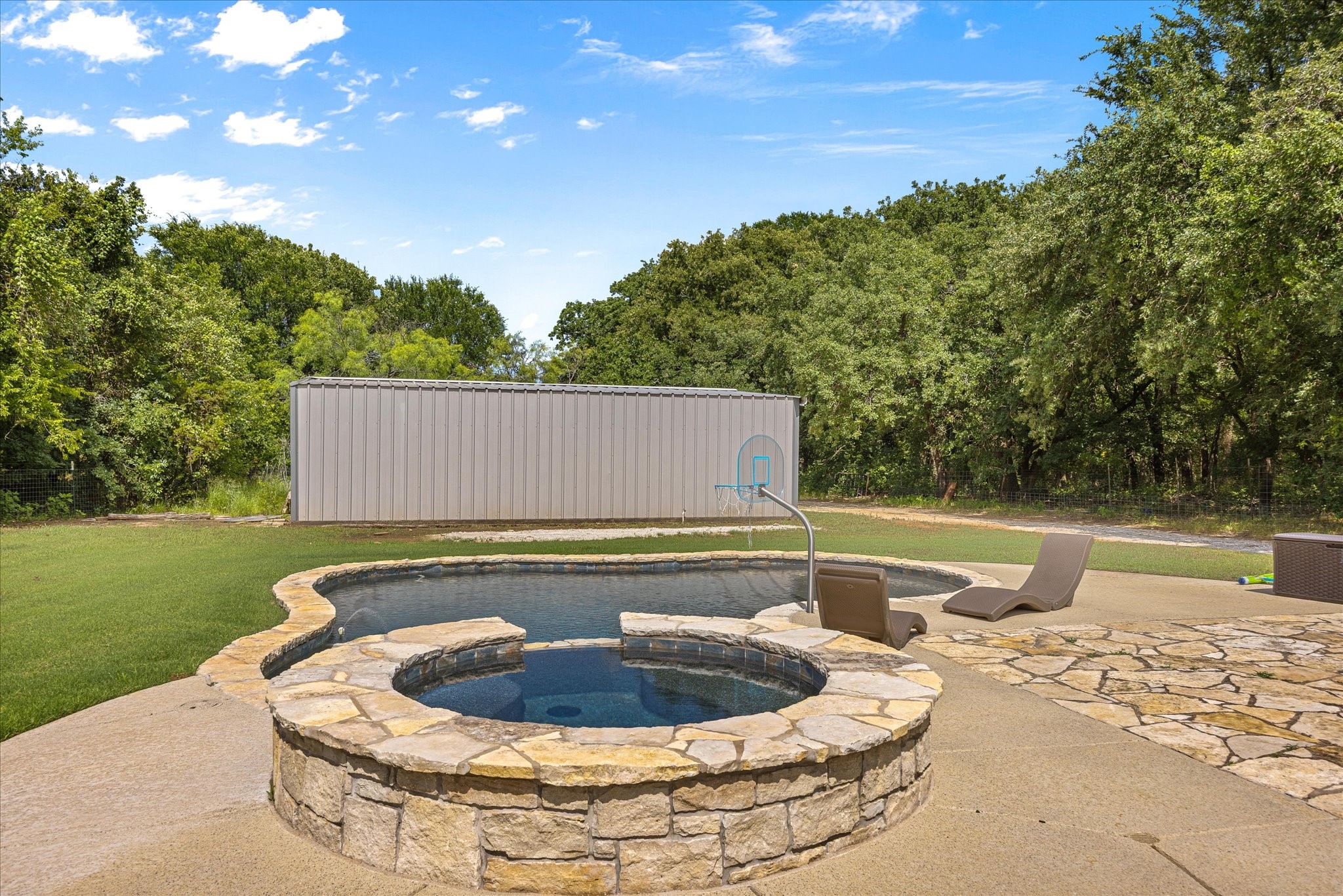 2809 Rock Church Highway