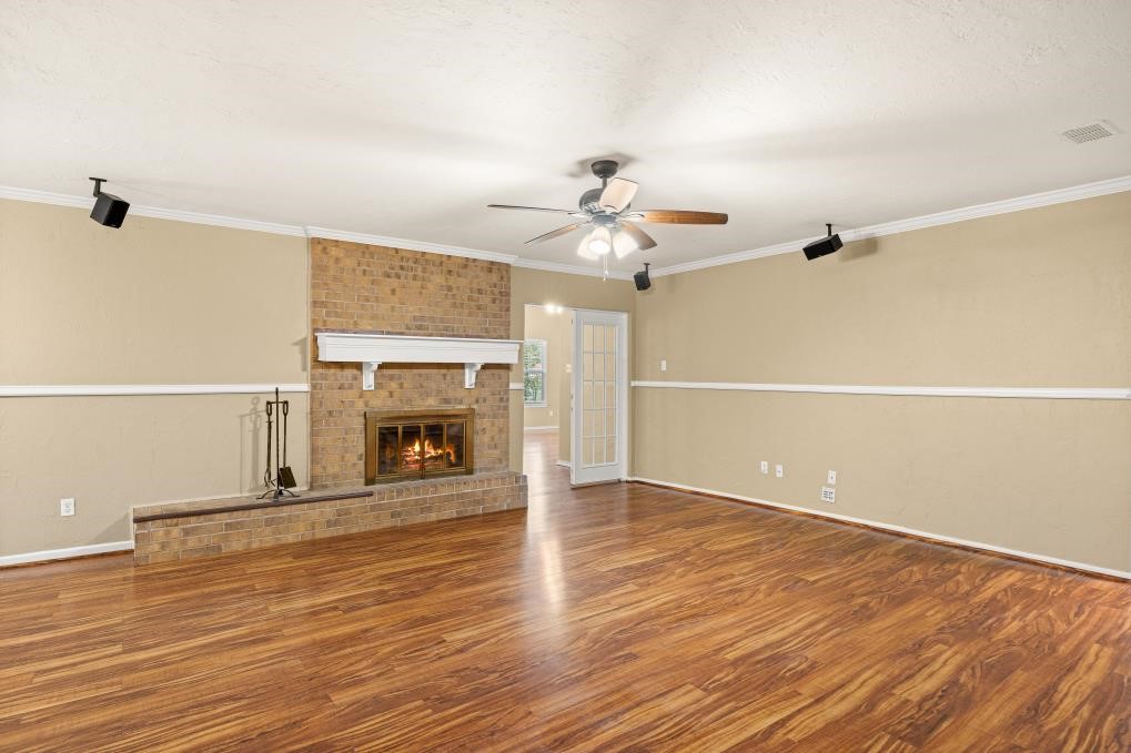 1305 Elizabeth Boulevard