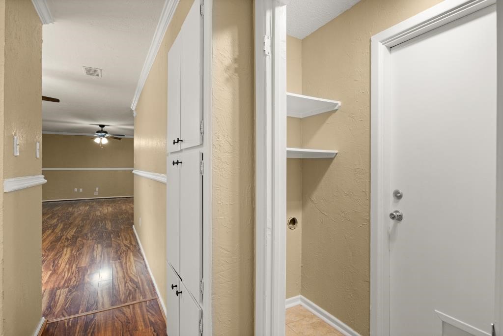 1305 Elizabeth Boulevard