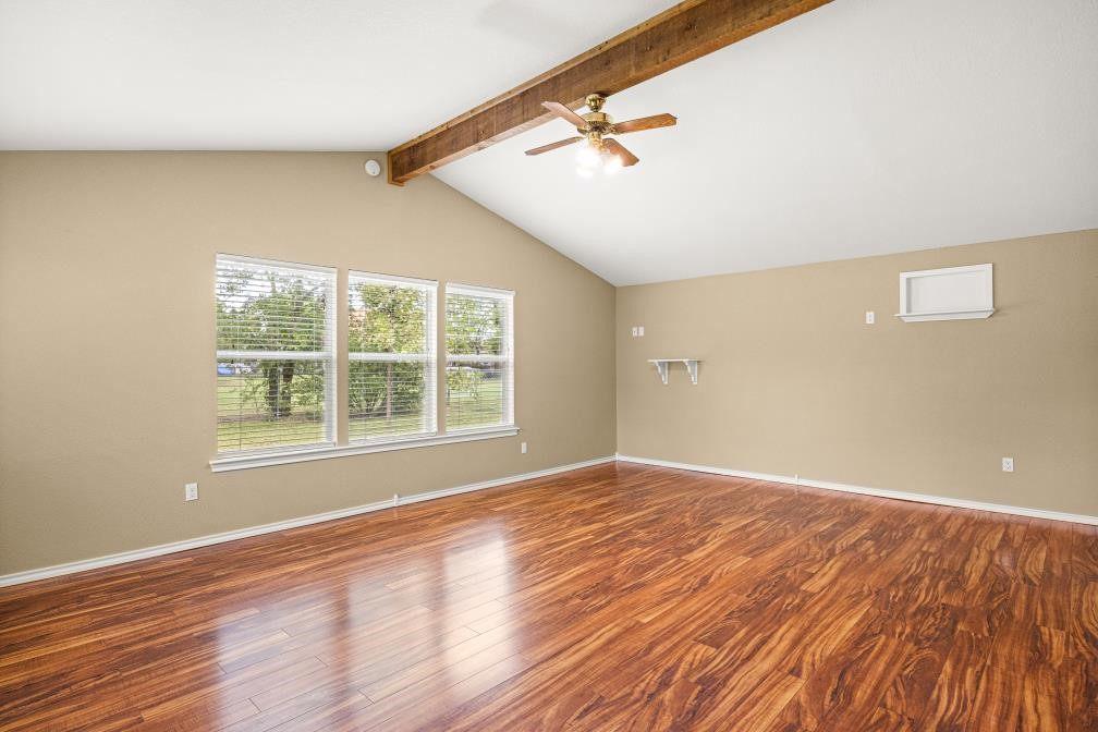 1305 Elizabeth Boulevard