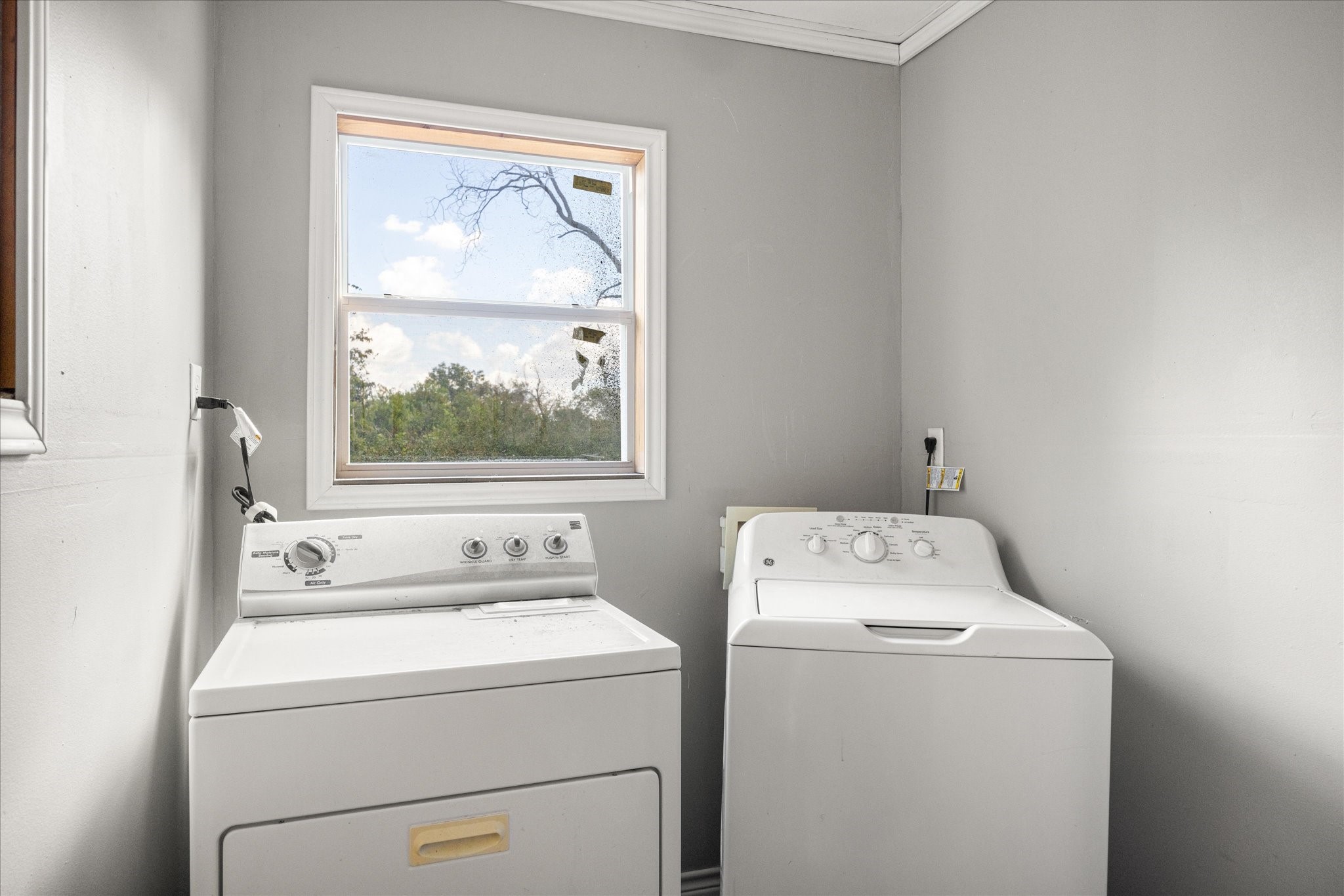 625 S Lillian Street