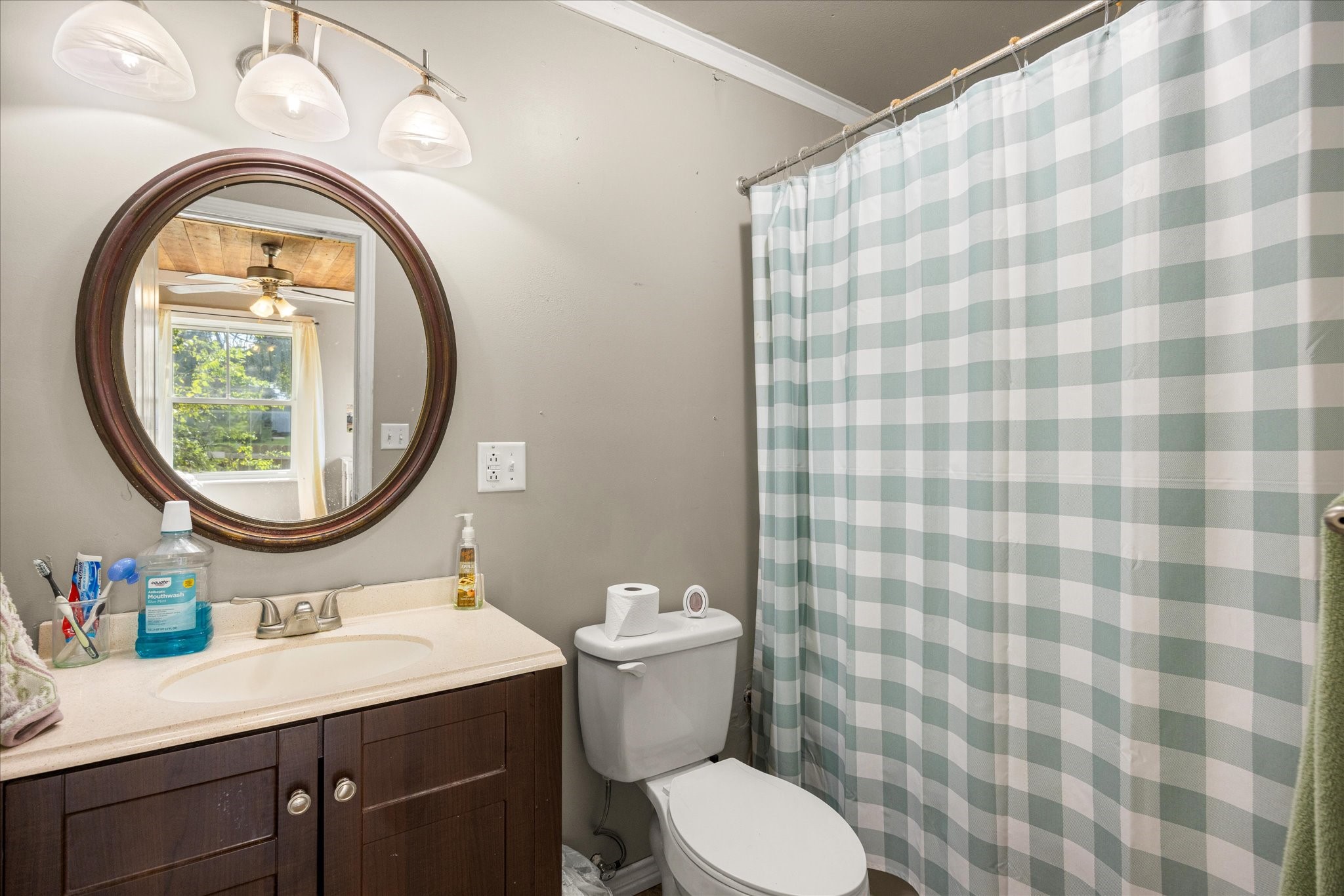 625 S Lillian Street