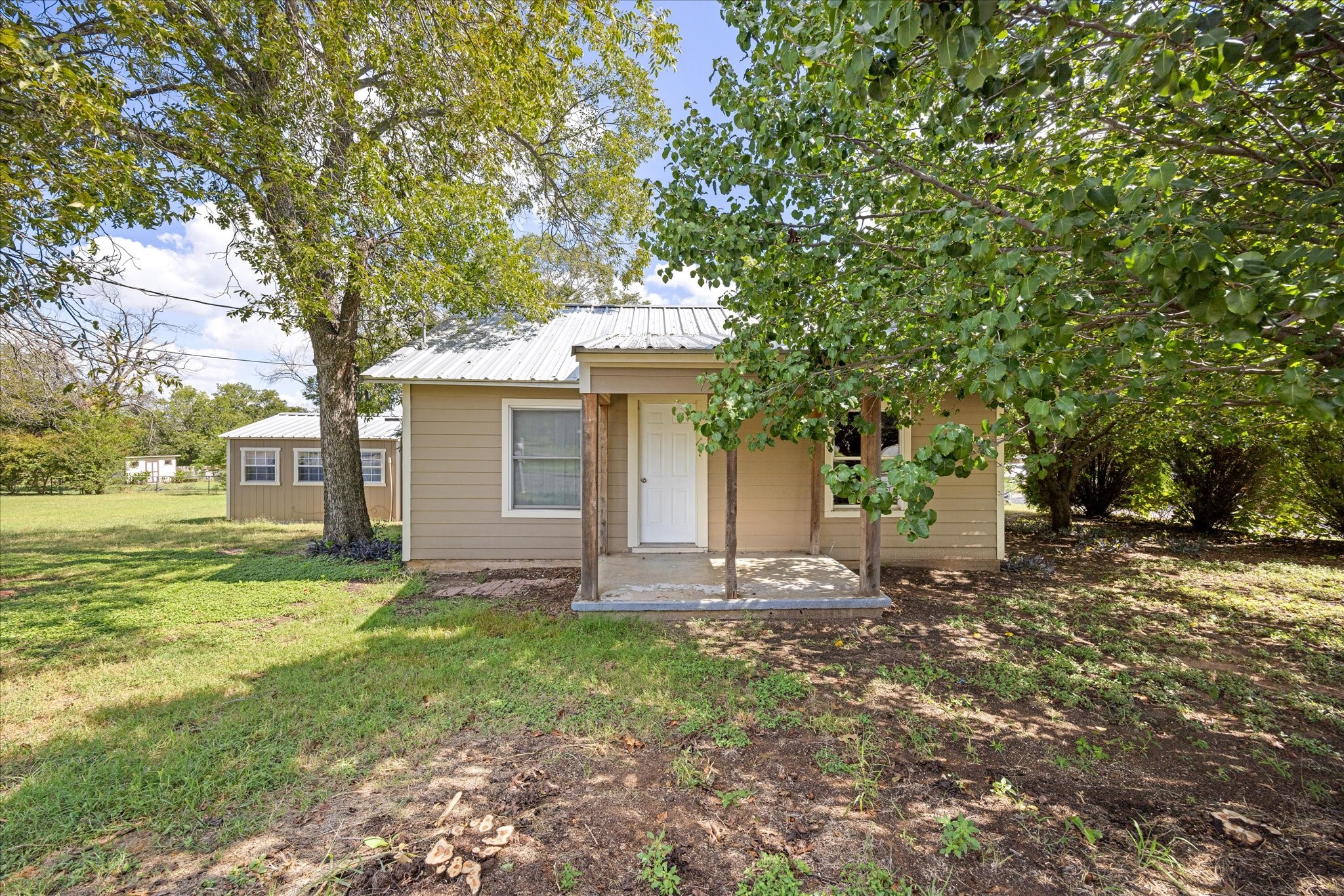 625 S Lillian Street