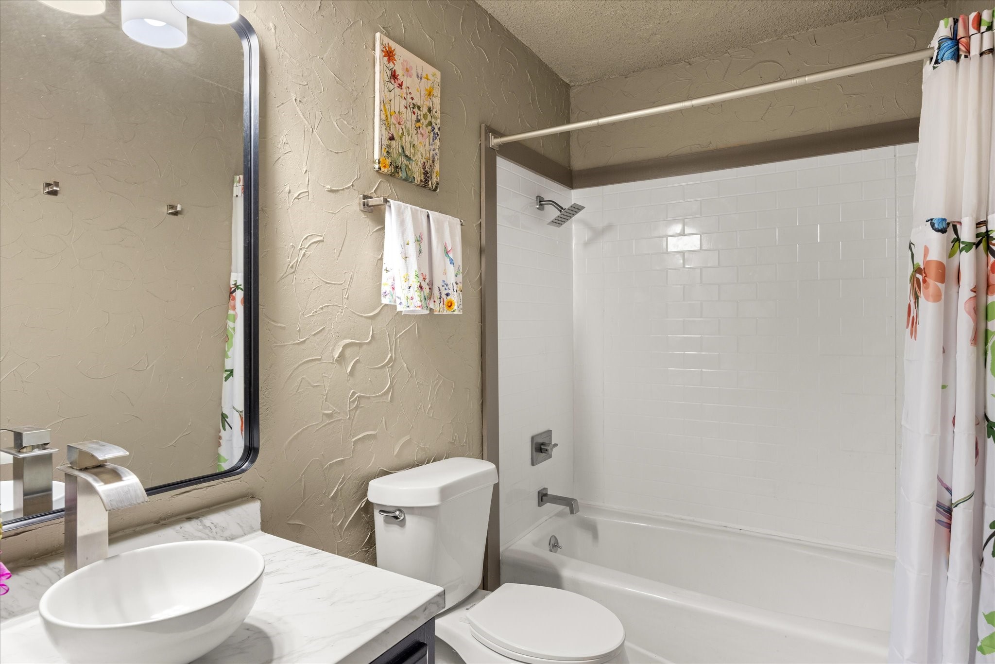 615 Whisperview Circle