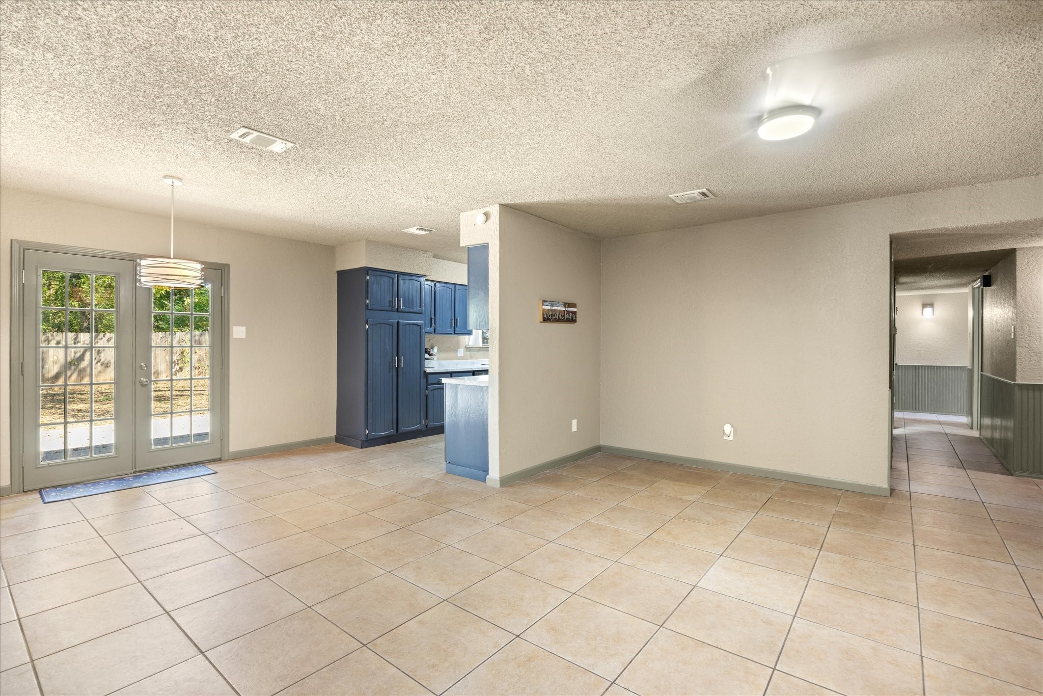 615 Whisperview Circle