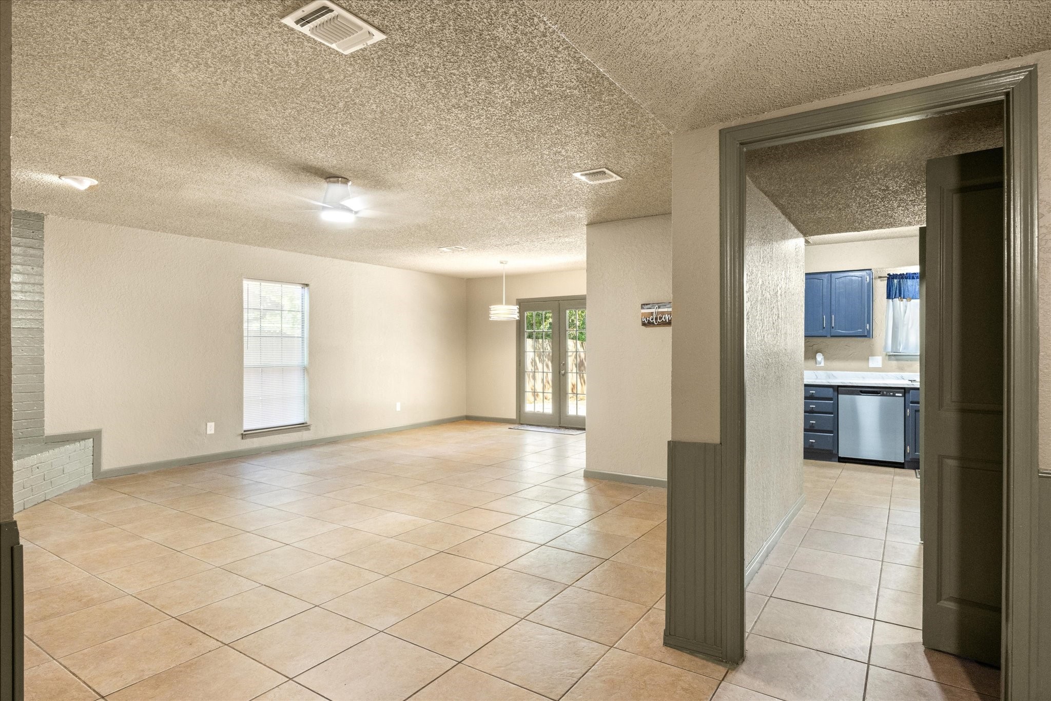 615 Whisperview Circle