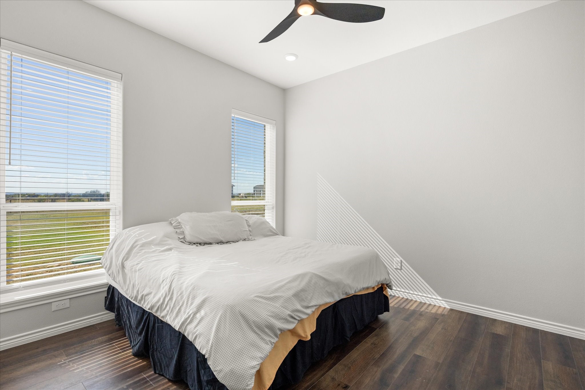 2425 County Road 184