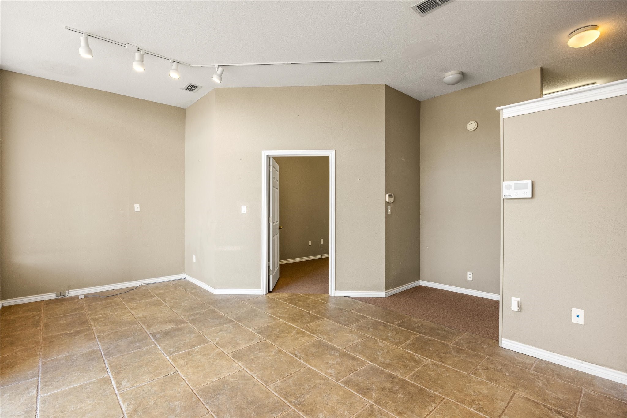 4053 Acton Highway Suite 103 & 104