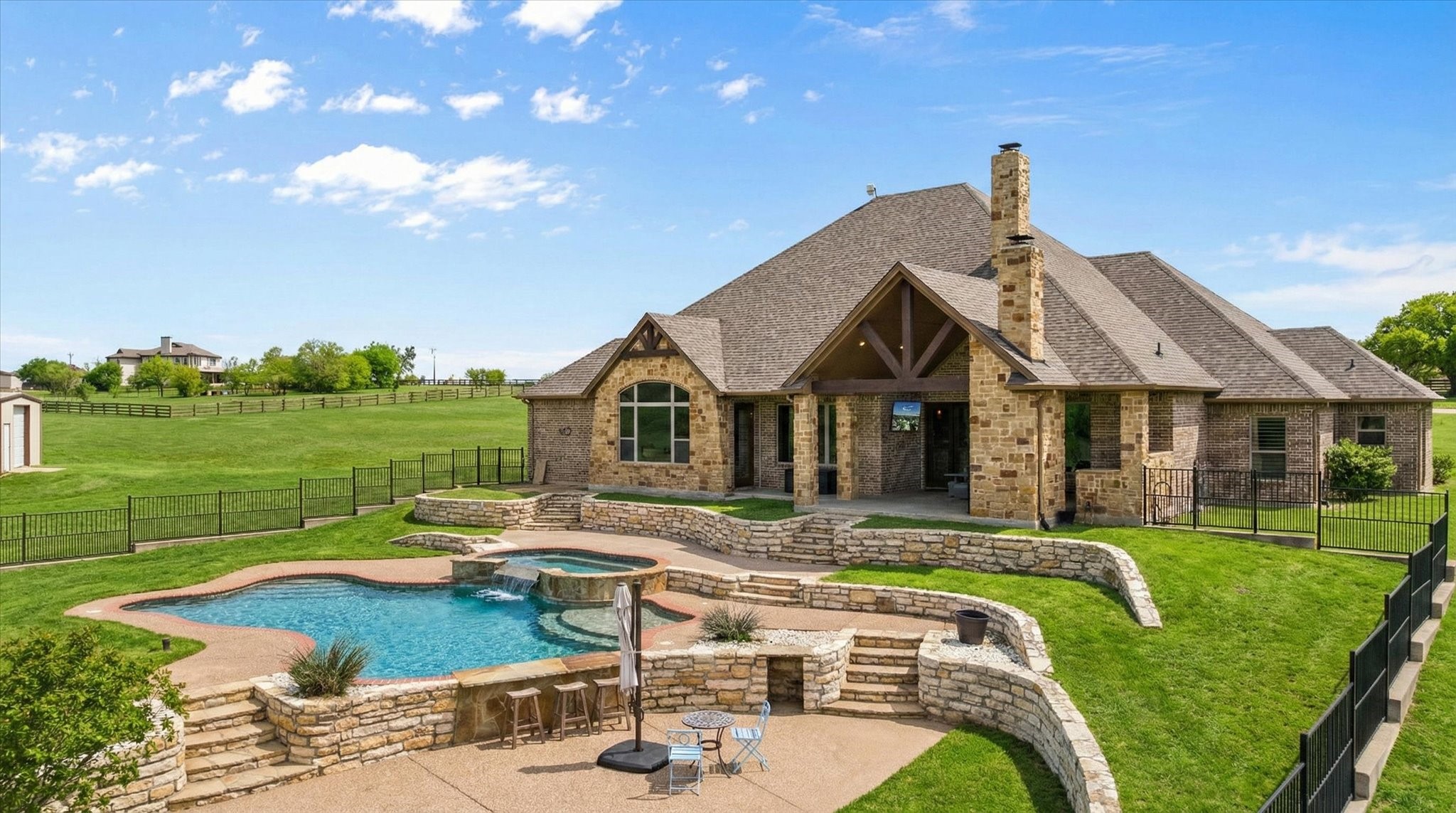3512 Lakota Court