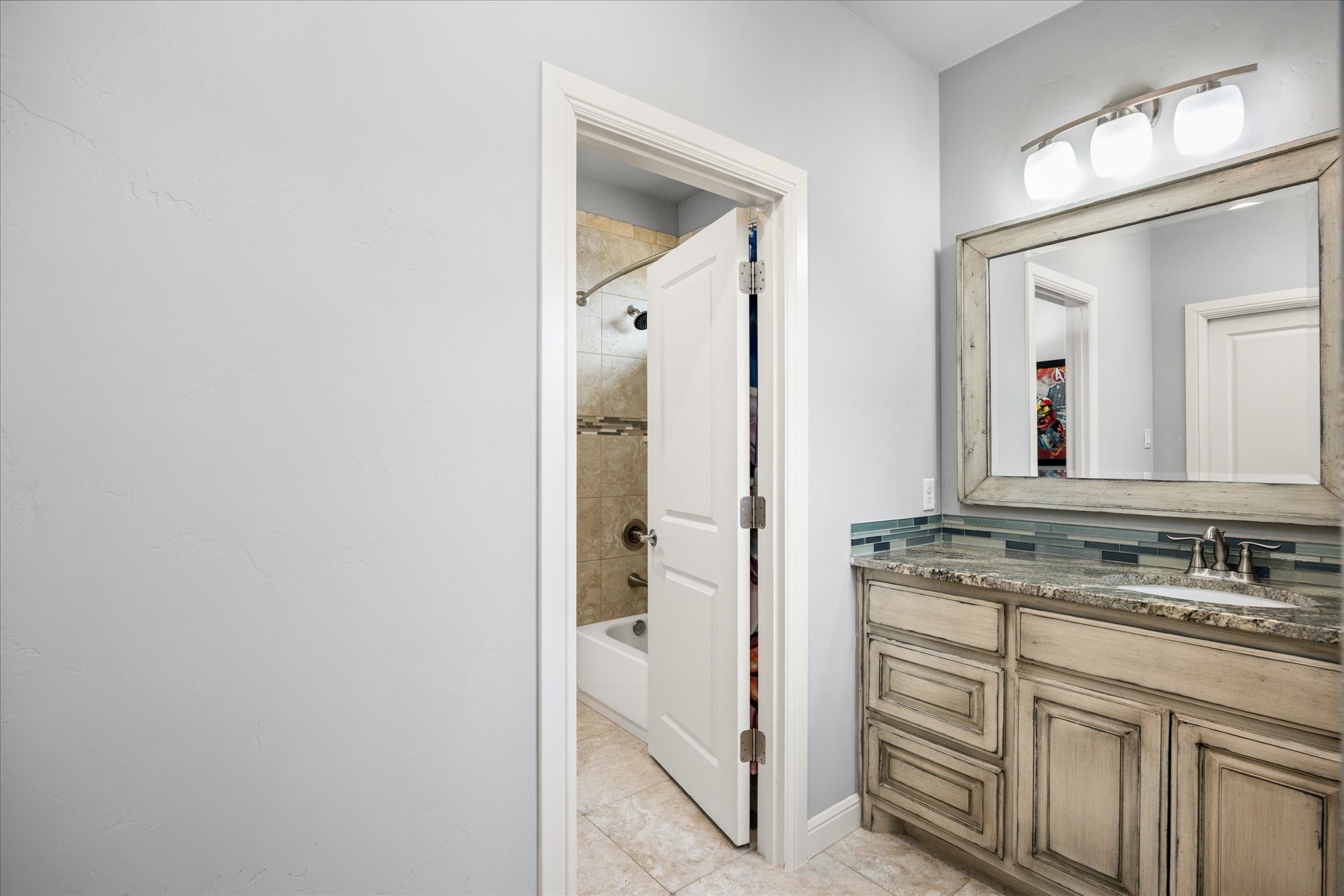 3512 Lakota Court