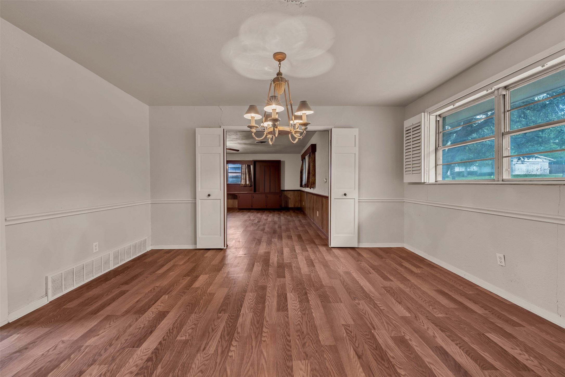 4437 Tamworth Road
