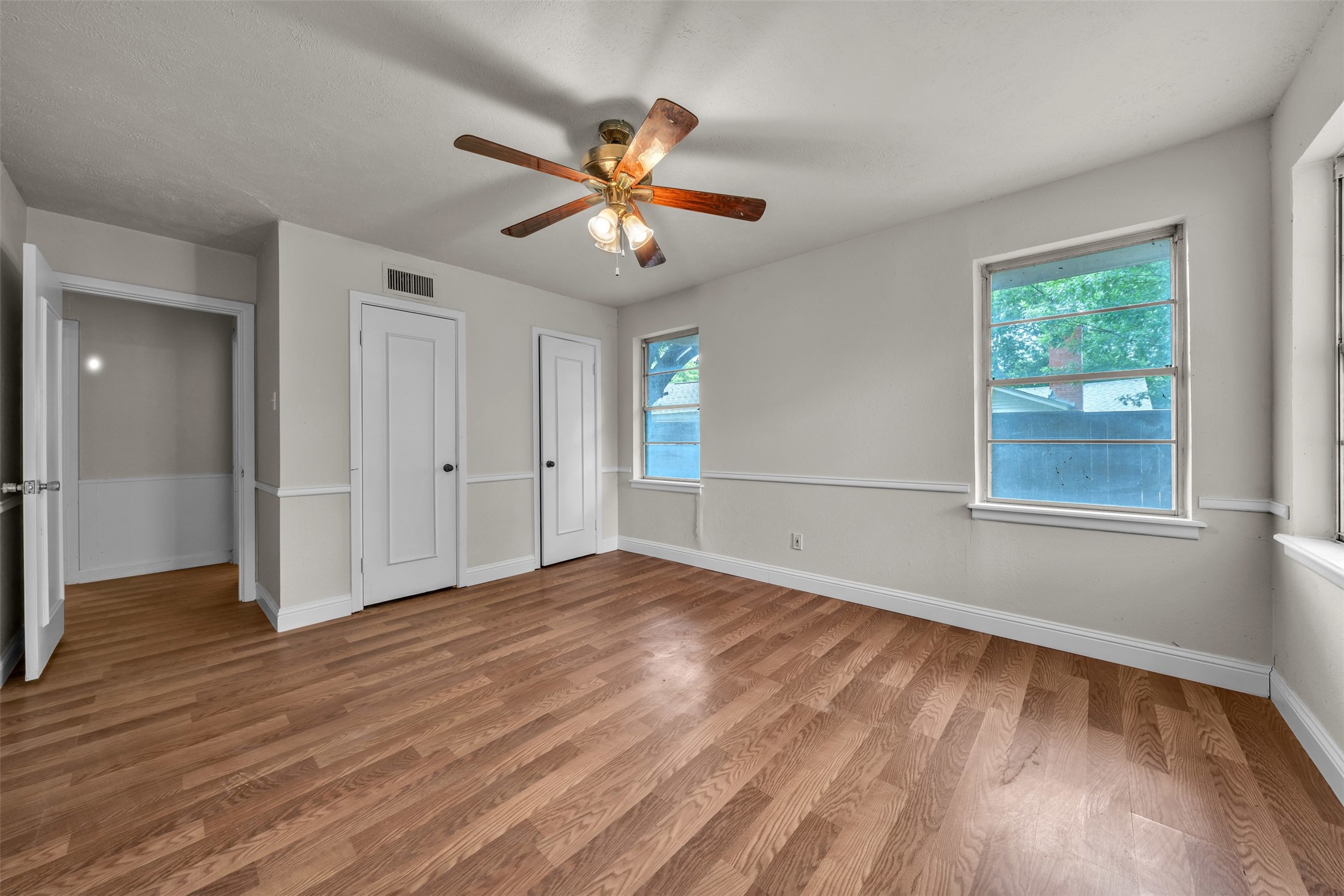 4437 Tamworth Road