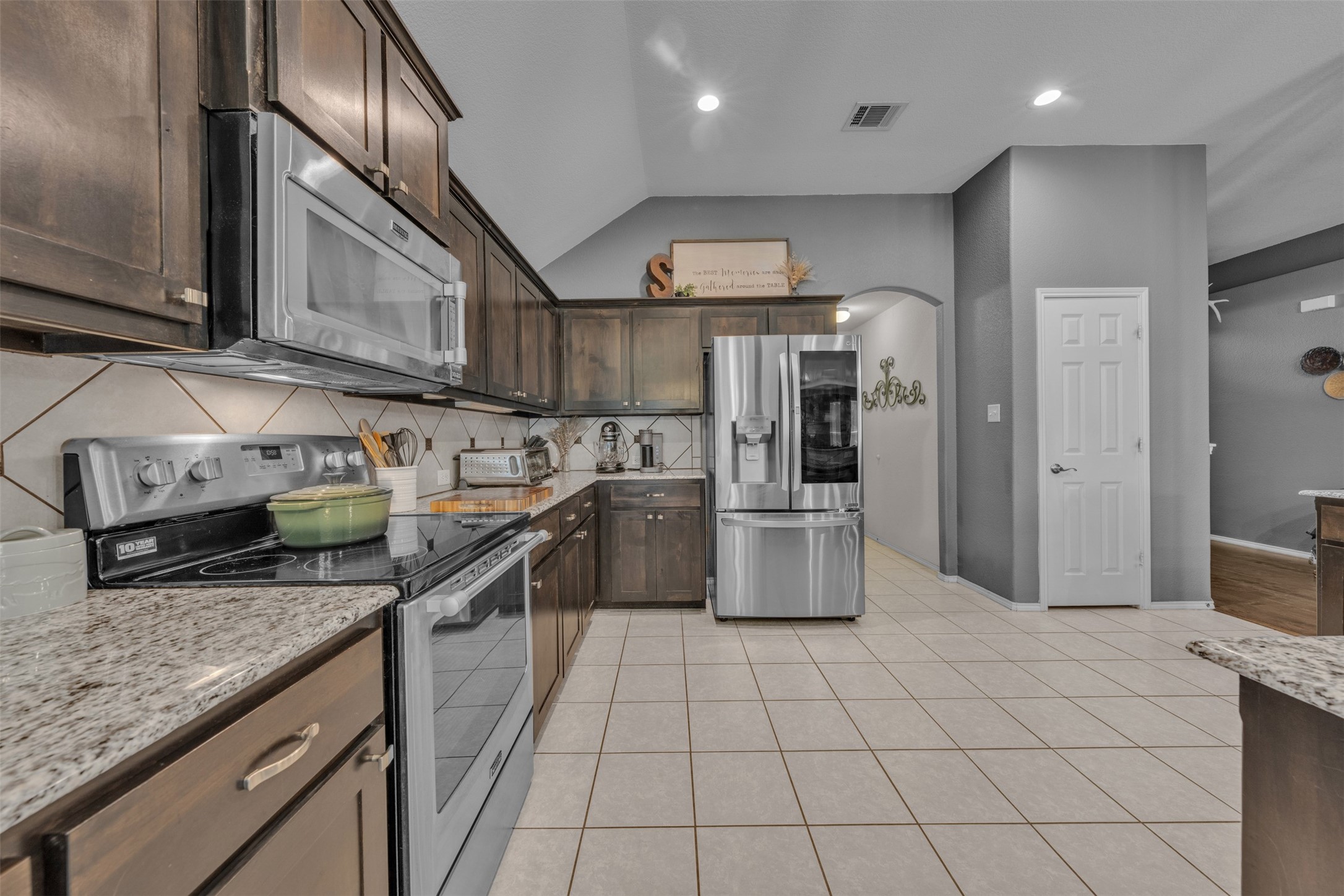 11209 Beechgrove Court