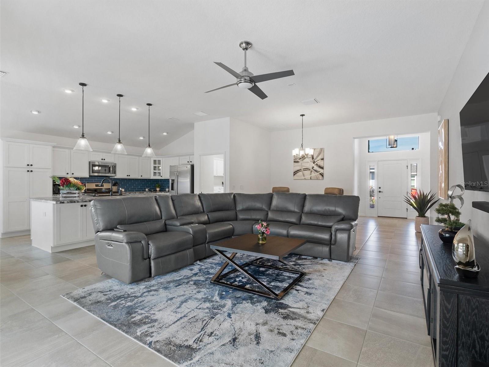 4653 MALONE CIR
