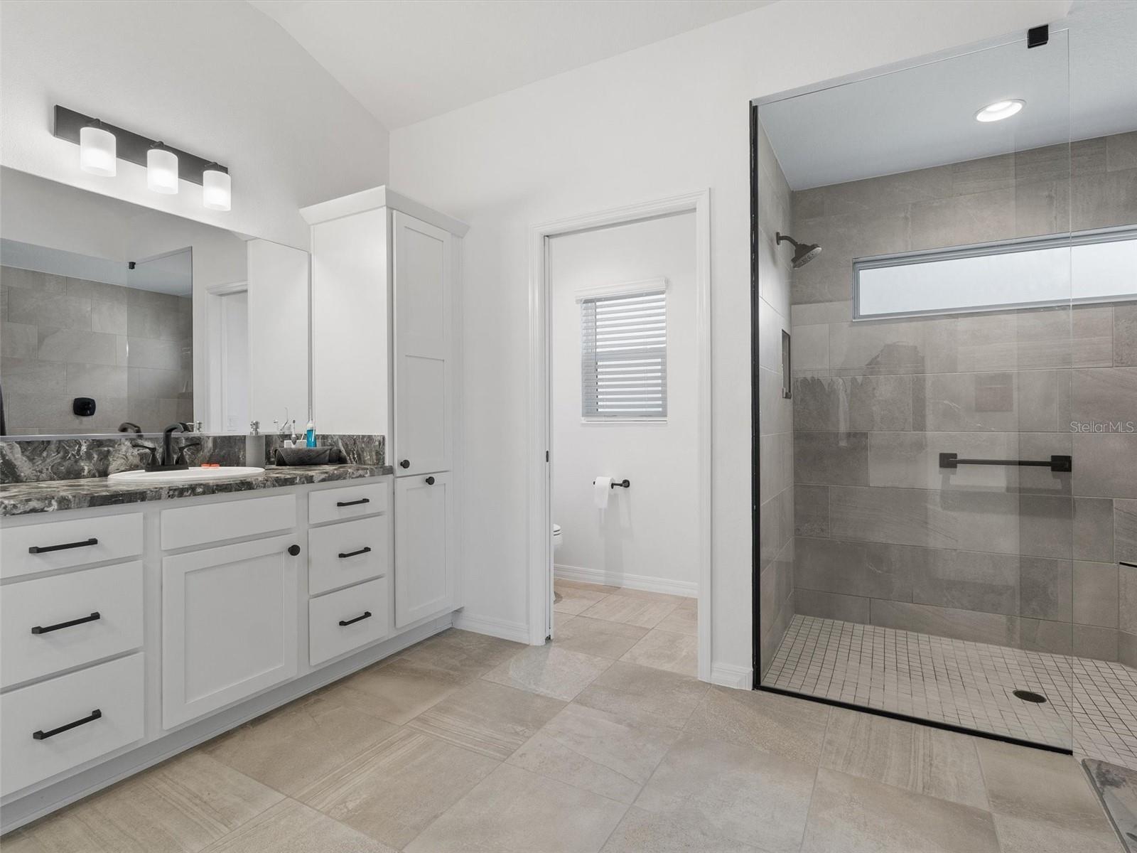 4653 MALONE CIR