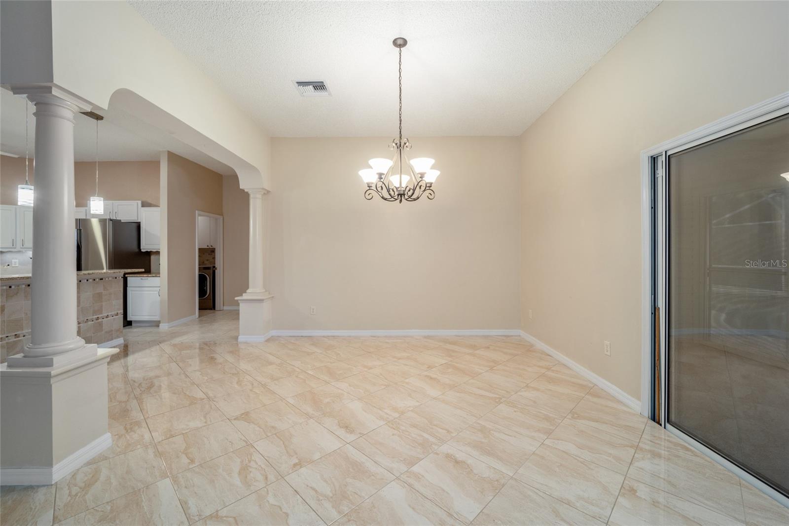 118 COSTA MESA DR